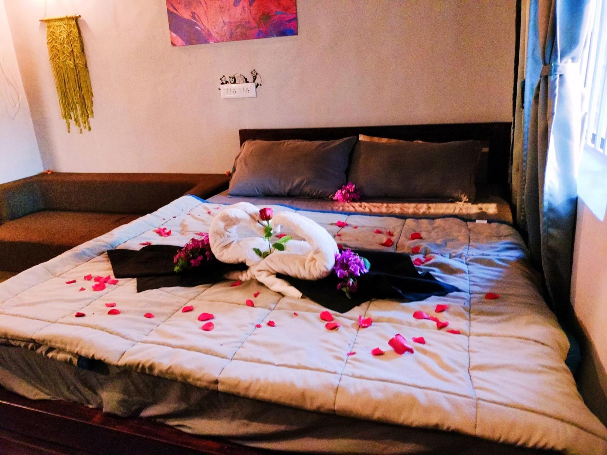 Gokarna Beach Stays By Tune Of Ocean Экстерьер фото