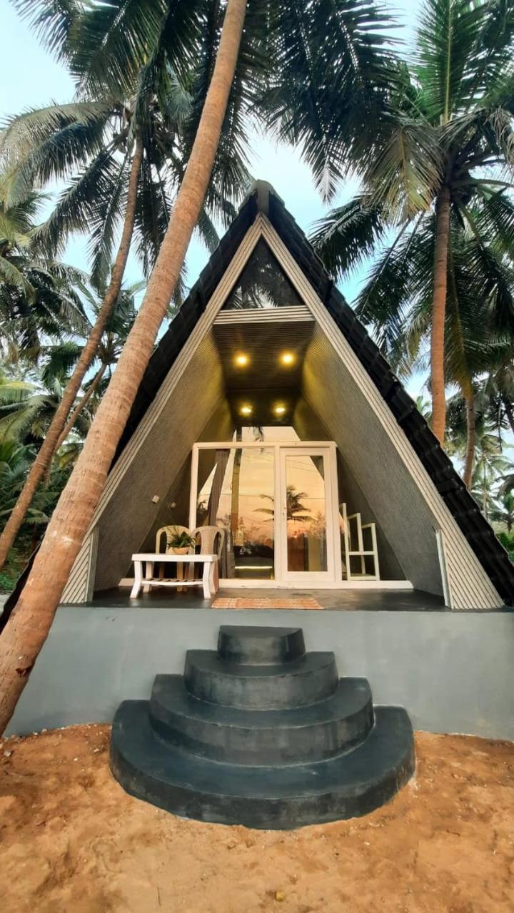 Gokarna Beach Stays By Tune Of Ocean Экстерьер фото